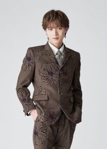 8月1日青山新　　「十三ヶ月」発売記念キャンペーン